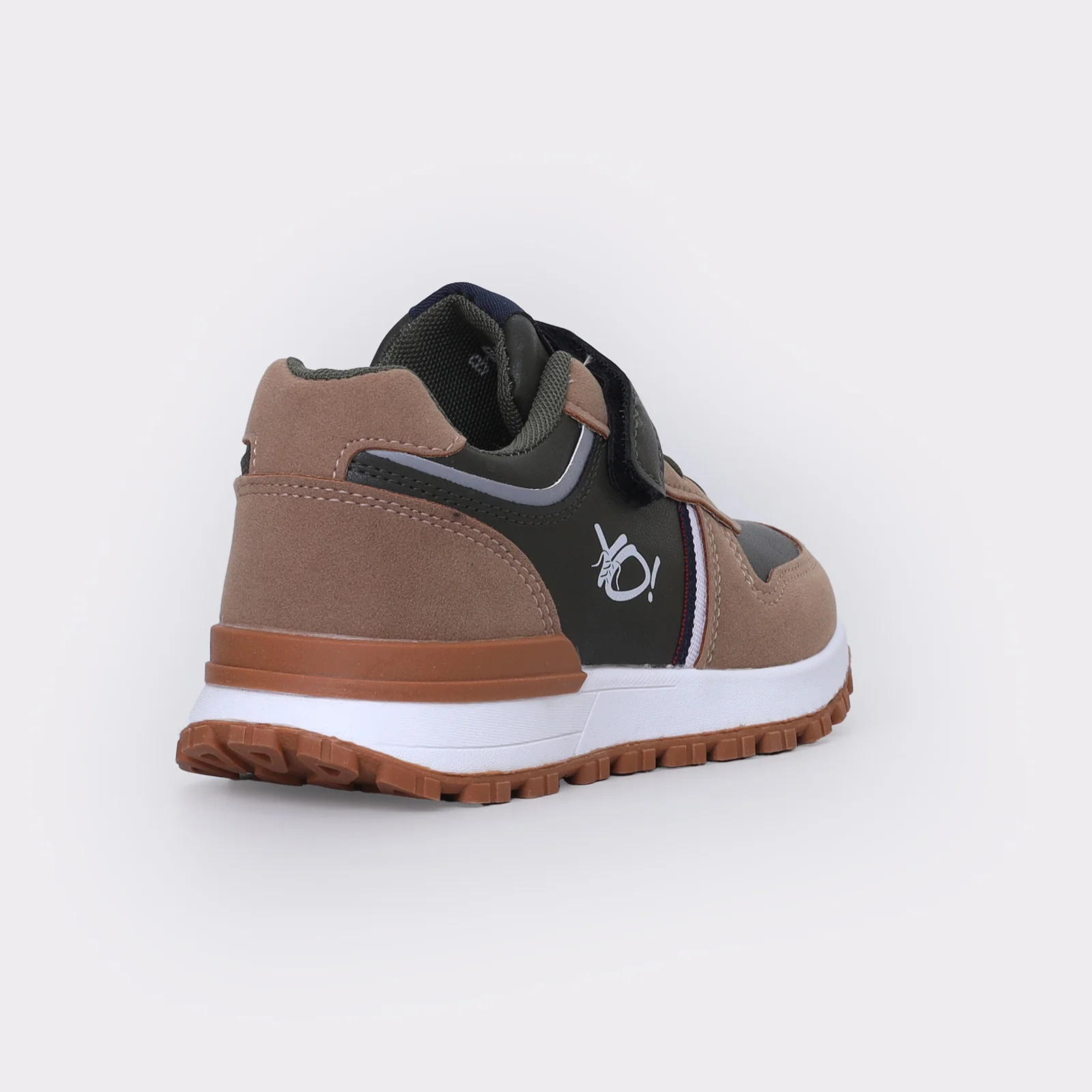 Boys stand-out sneakers - Image 3
