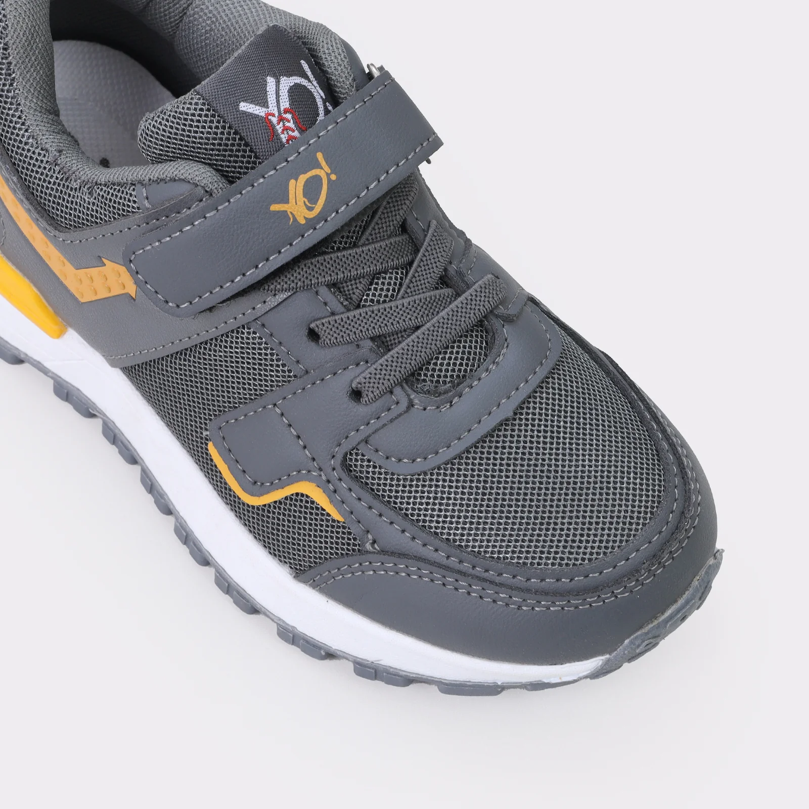 Kids Sports Shoes - Image 6