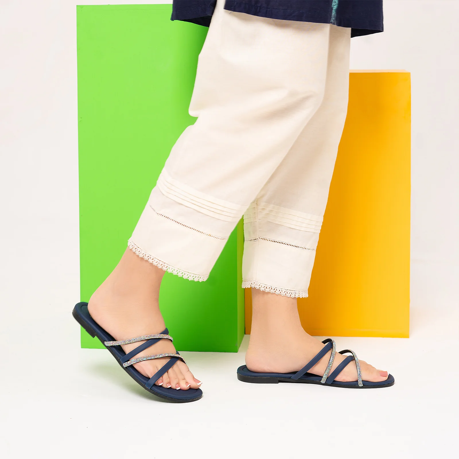Women's Everyday Slippers - Image 5