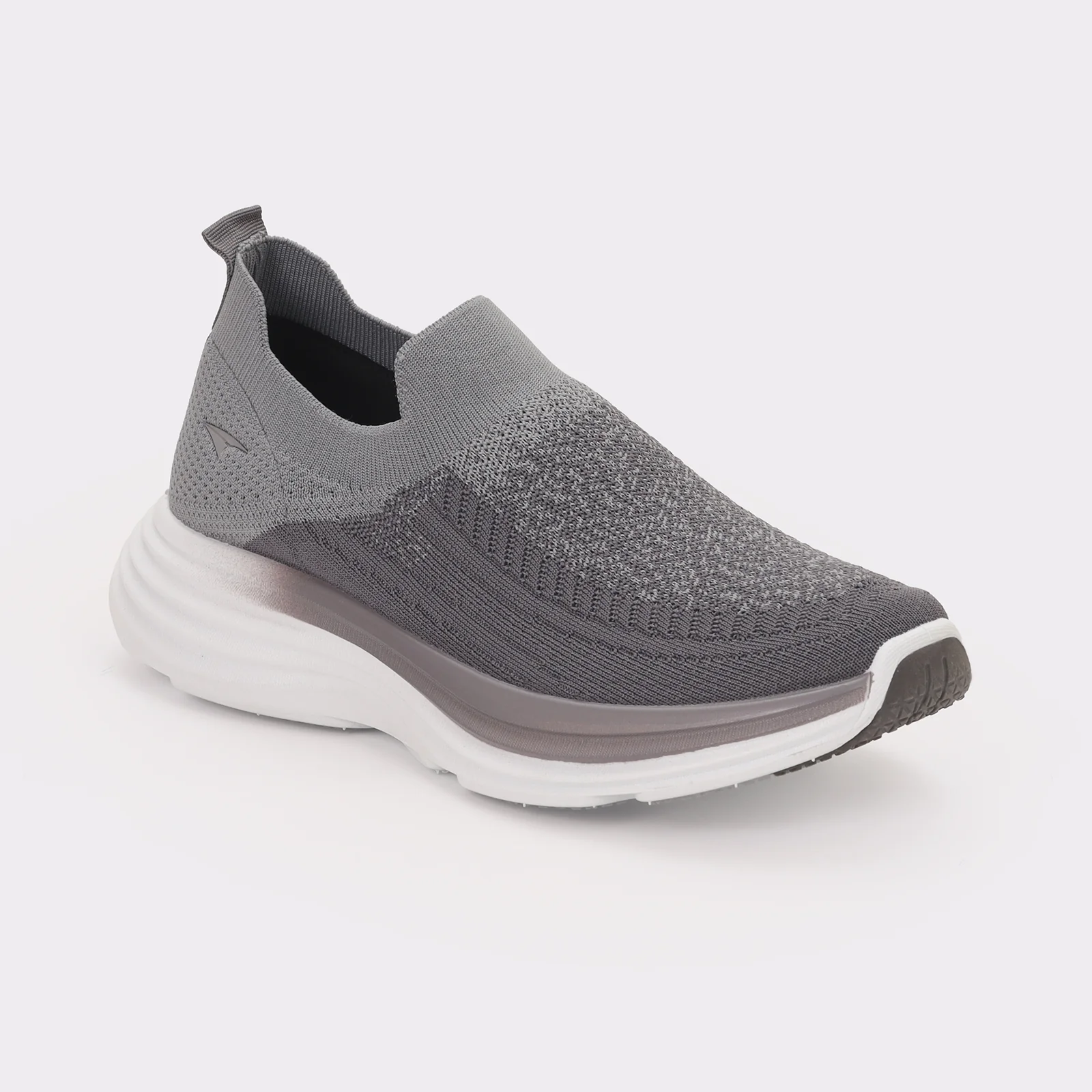 Men Everyday Sneakers - Image 2