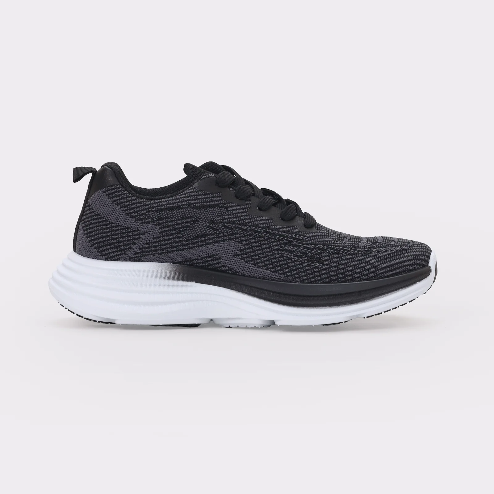 Men Everyday Sneakers - Image 3