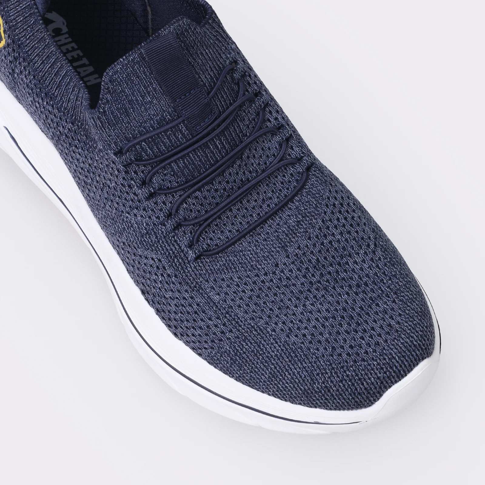 Men Everyday Sneakers - Image 7