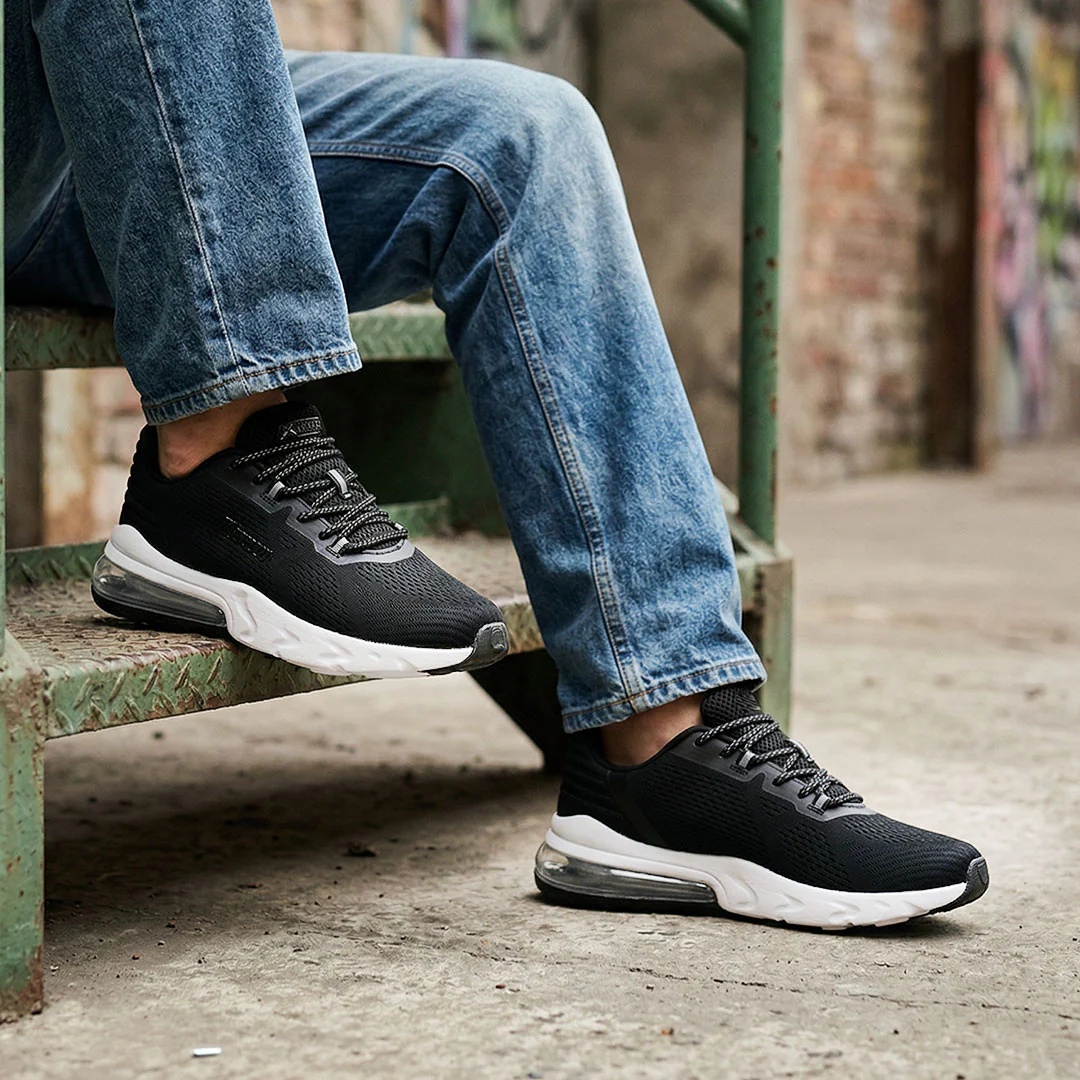 Men Sneakers