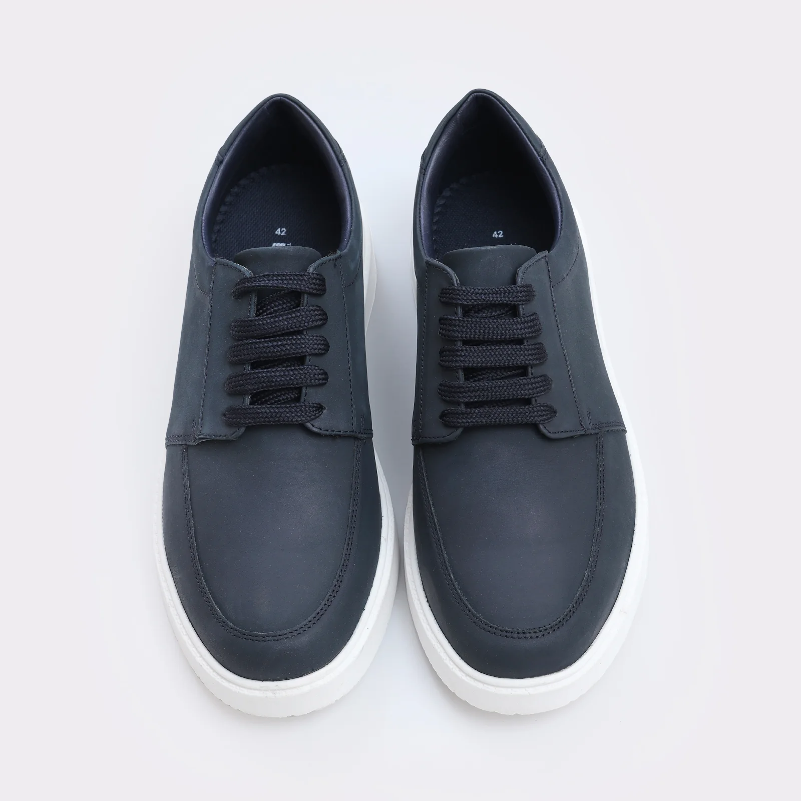 Men Casual Shoes - Image 3